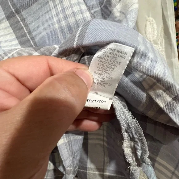 🍁J. Jill XL Blue flannel print top🍁 - Picture 5 of 6